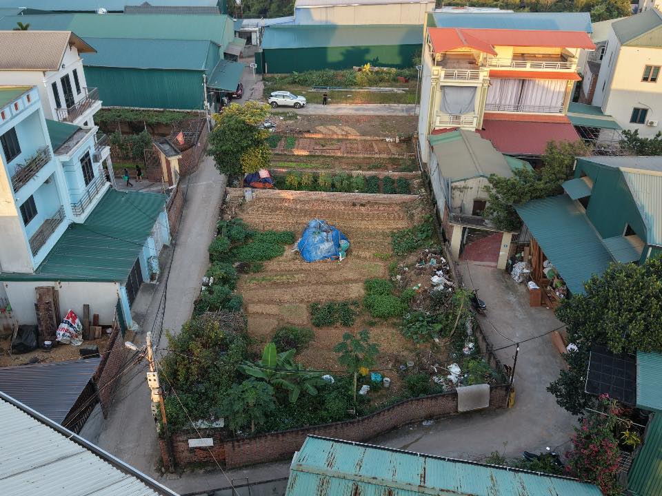 Đất nền 76m² tại Thạch Thất, Hà Nội - Giá chỉ 3 tỷ, sổ hồng chính chủ!