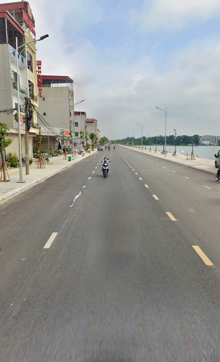 Đất nền Đàm Văn Lễ Quế Võ 90m² giá 7 tỷ - Mặt tiền 4.5m, view hồ tuyệt đẹp!