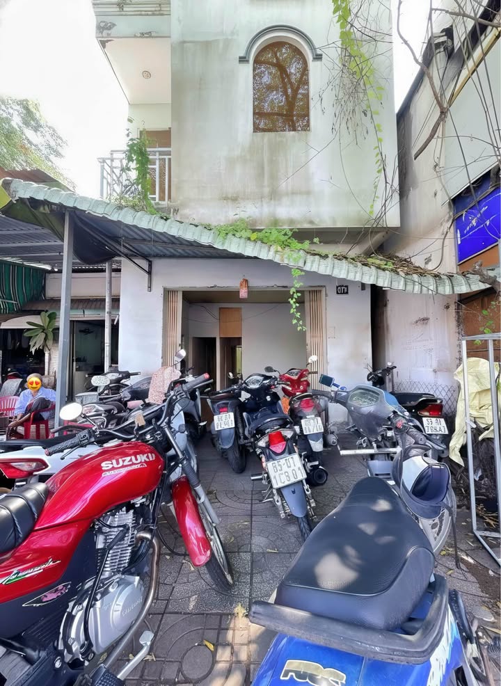 Đất nền mặt tiền đường 30/4, Hưng Lợi, Cần Thơ - 97.5m² giá 5.7 tỷ - Cơ hội đầu tư tuyệt vời!