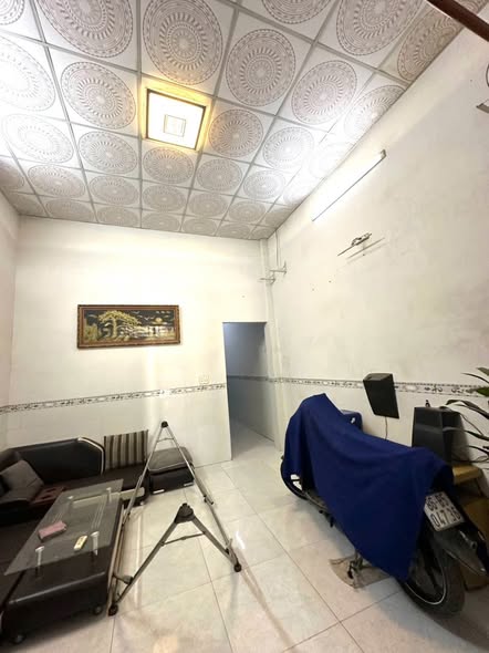 Nhà mặt tiền Tân Hòa 112m² giá 2 tỷ - Kinh doanh thuận lợi!