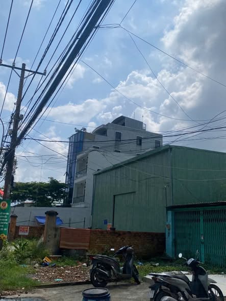 Đất mặt tiền Lã Xuân Oai 99.3m² giá 13.5 tỷ - Cơ hội đầu tư sinh lời!