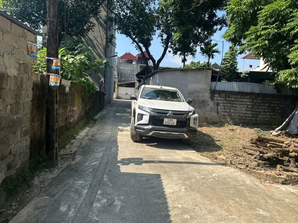 Đất nền thổ cư 80m² Thôn Xuân Thủy, giá chỉ 2 tỷ - Lô góc thuận lợi!