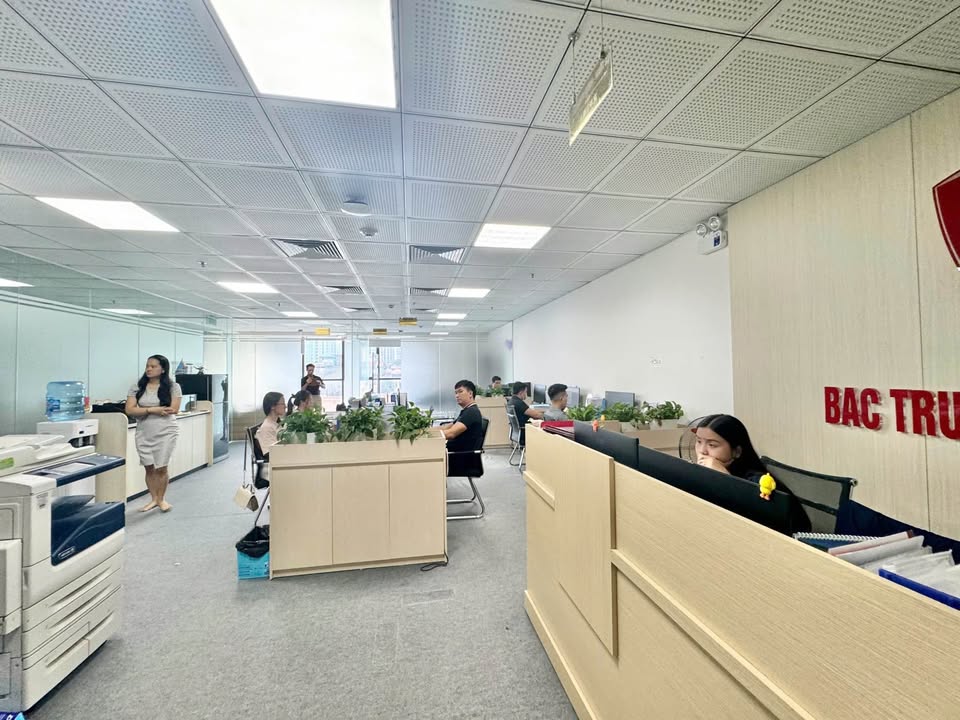 Văn phòng cho thuê 160m² tại Lê Văn Lương, Thanh Xuân - Giá chỉ 40 triệu/tháng!