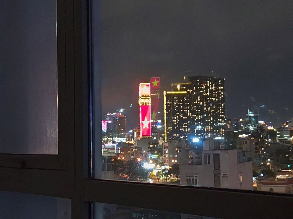 Căn hộ Vinhomes Central Park 76.8m² giá 9.55 tỷ - View thành phố tuyệt đẹp!