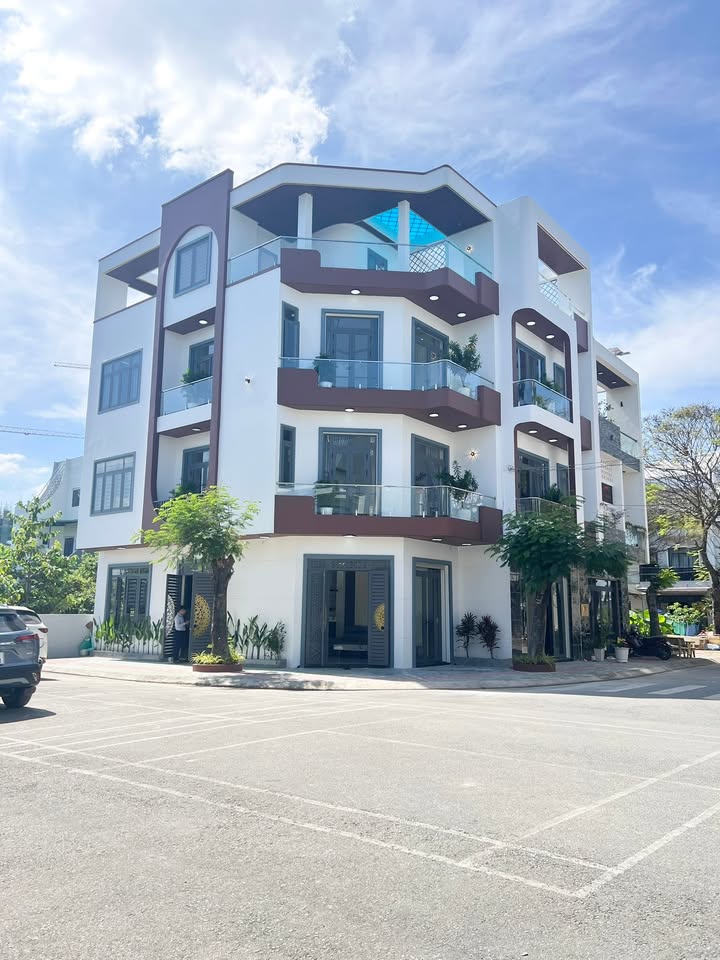 Nhà góc 2 mặt tiền Thuận Giao, Bình Dương 72.5m² giá 8.1 tỷ - Vị trí đắc địa để kinh doanh