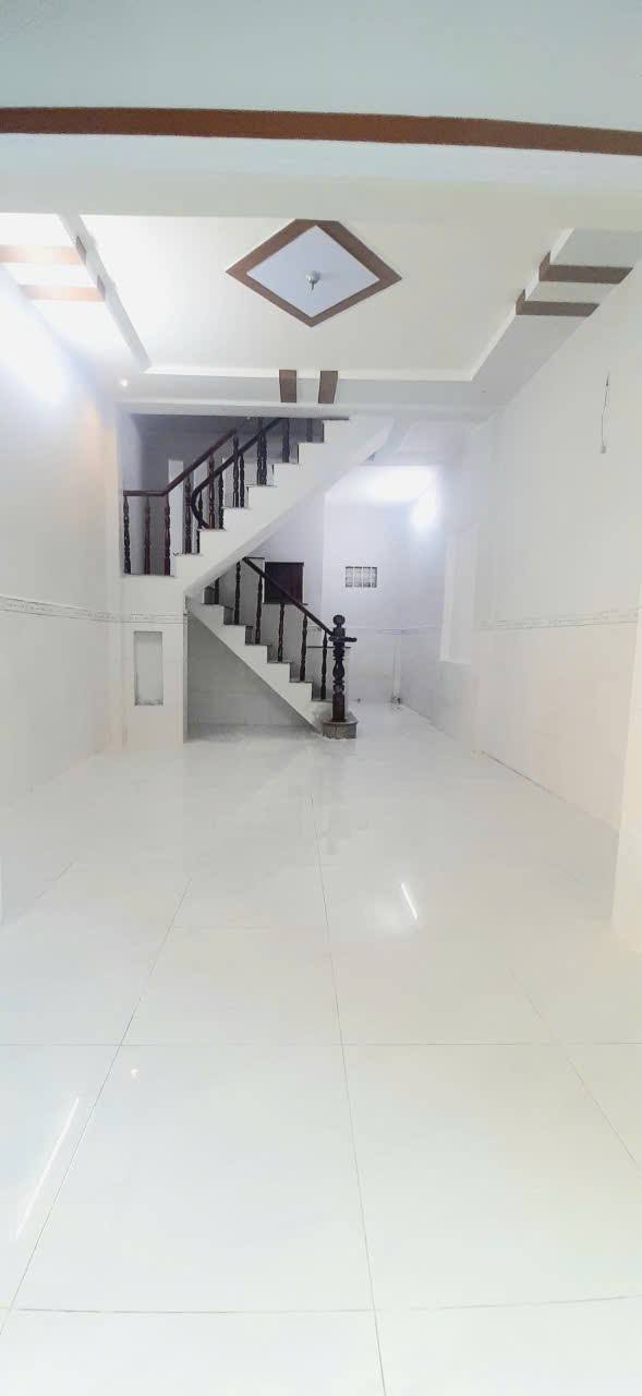 Nhà Bình Chuẩn 42m² giá 900 triệu - Tiện ích đầy đủ, gần khu công nghiệp!