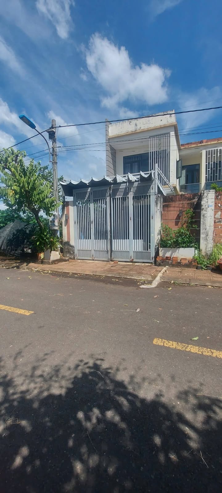 Nhà 2 lầu KDC Hữu Phúc 622m² giá 1.3 tỷ - Không thể bỏ lỡ!