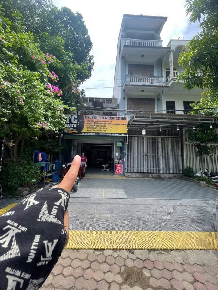 Bán đất tặng nhà 2 tầng tại Bến Thủy, 76m² giá 6 tỷ - Vị trí kinh doanh đắc địa!