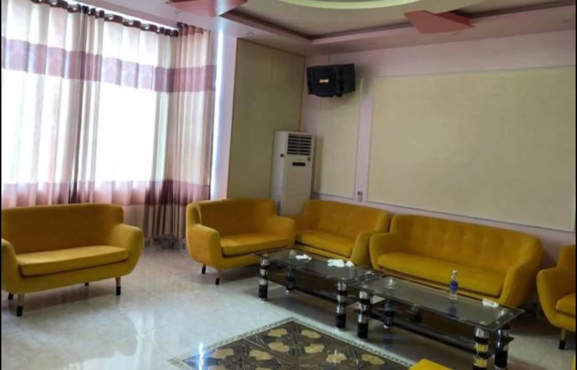 Nhà mặt đường Trương Hán Siêu, Nam Định 108m² giá 13 tỷ - Thiết kế sang trọng, chính chủ bán gấp!