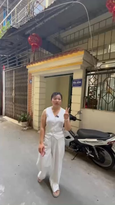 Nhà dân xây kiên cố tại Lã Xuân Oai 40m² giá chỉ 1.85 tỷ - Về ở ngay!