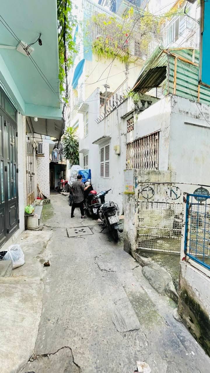 Nhà phố Trần Đình Xu Quận 1 46m² giá 5 tỷ - Nằm ngay trung tâm thành phố!