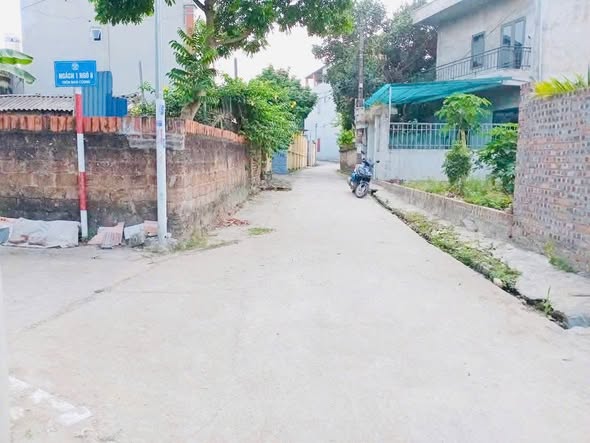 Đất thổ cư 60m² Hiền Ninh, Sóc Sơn - Giá chỉ 1.8 tỷ, sổ đỏ chính chủ!