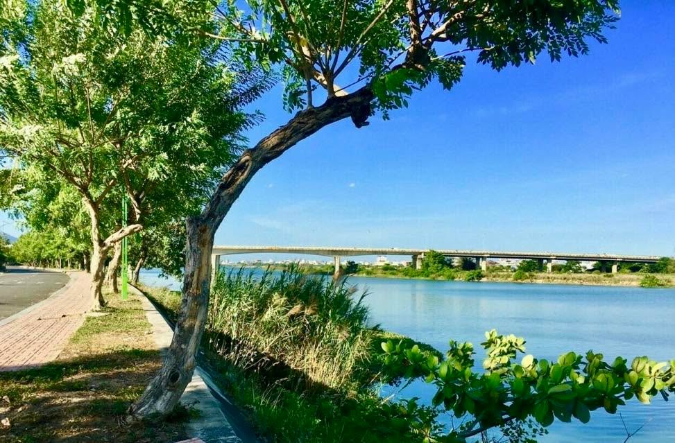 Biệt thự mặt tiền sông Đảo Nổi Đà Nẵng 1577m² - Không gian yên tĩnh, thư giãn!