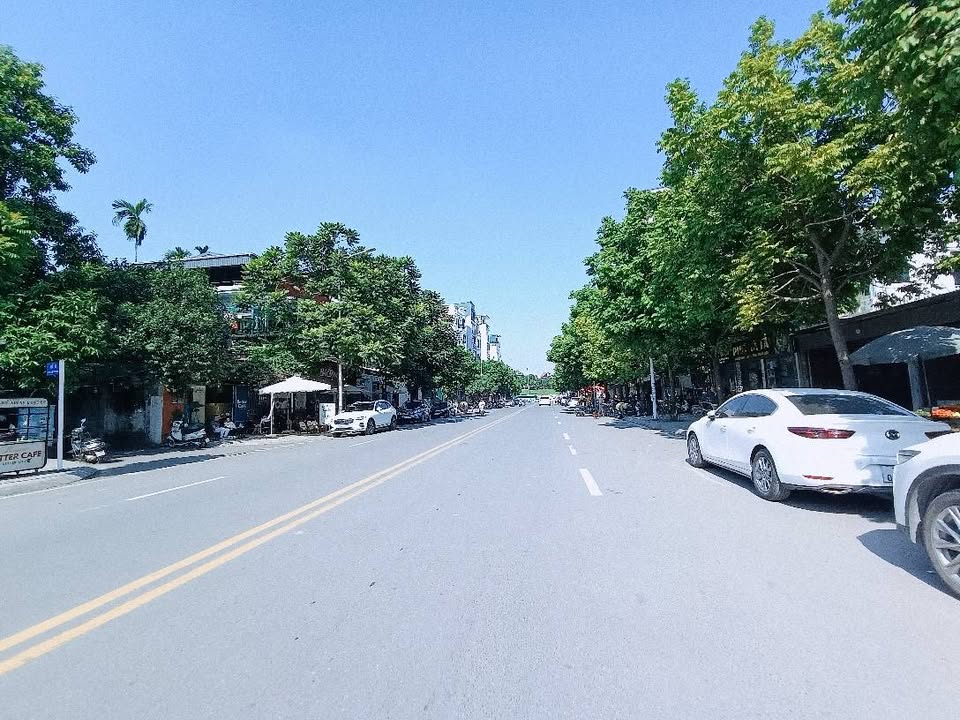 Nhà phố Ngọc Thụy 65m² giá thỏa thuận - Đẳng cấp sống lý tưởng!