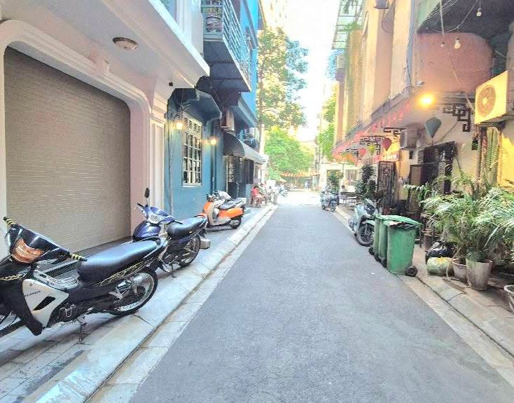 Nhà 6 tầng Giang Văn Minh 56m² giá 25 tỷ - Đầu tư sinh lời lý tưởng!