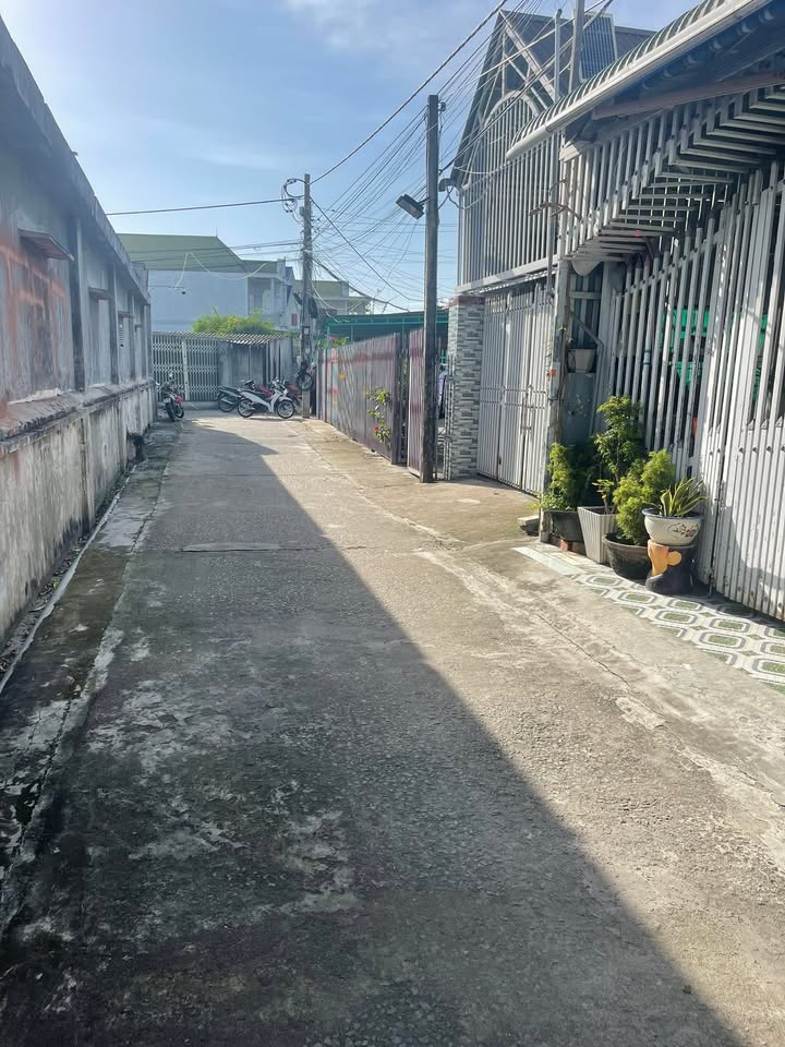 Đất thổ cư 150m² tại La Gi - Gần nhà thờ Tân Lý, giá 1.1 tỷ - Đầu tư sinh lời!