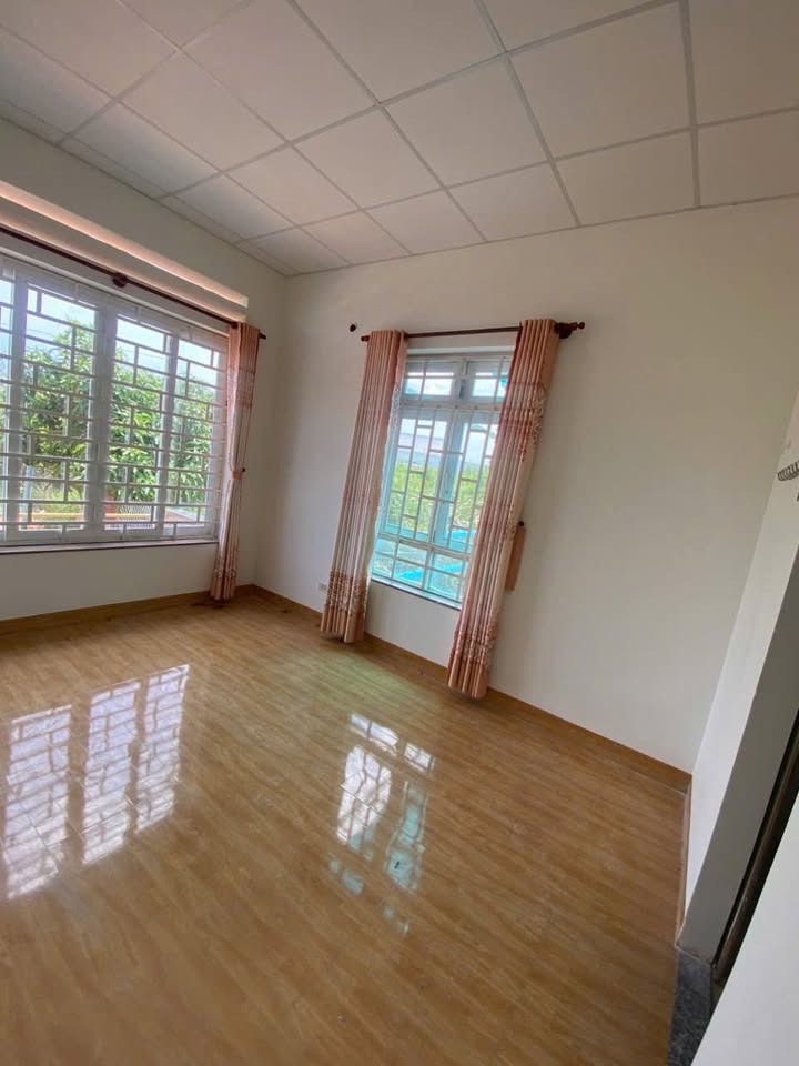 Nhà riêng Hàm Thắng 200m² giá 1.7 tỷ - Dọn vào ở ngay!