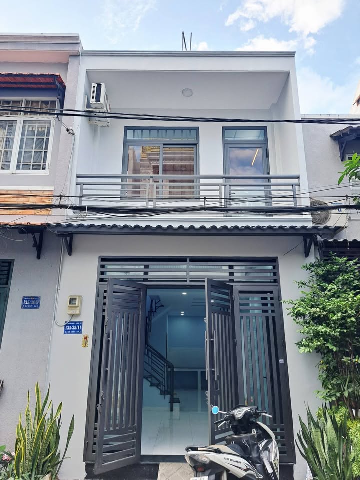 Nhà 2 Tầng Đúc Gò Xoài 41m² giá 4.85 tỷ - Hẻm 6m Không Lộ Giới!