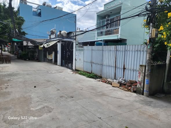 Dãy trọ mặt tiền hẻm 1135 Huỳnh Tấn Phát 527m² giá 39 tỷ - Đầu tư sinh lời cao!