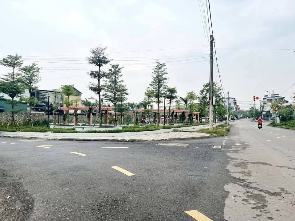 Đất nền mặt tiền Đường Âu Cơ Đông Hà 100m² giá chỉ 140 triệu - Cơ hội đầu tư tuyệt vời!