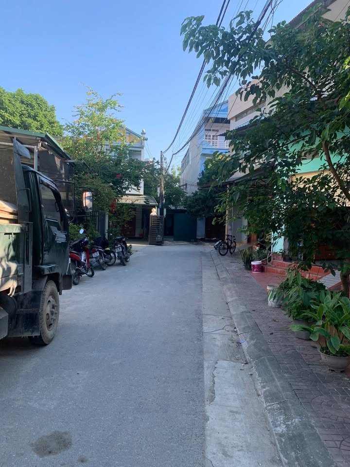 Đất thổ cư Kim Phú Tuyên Quang 110m² giá 1.27 tỷ - Ngõ rộng thông thoáng!