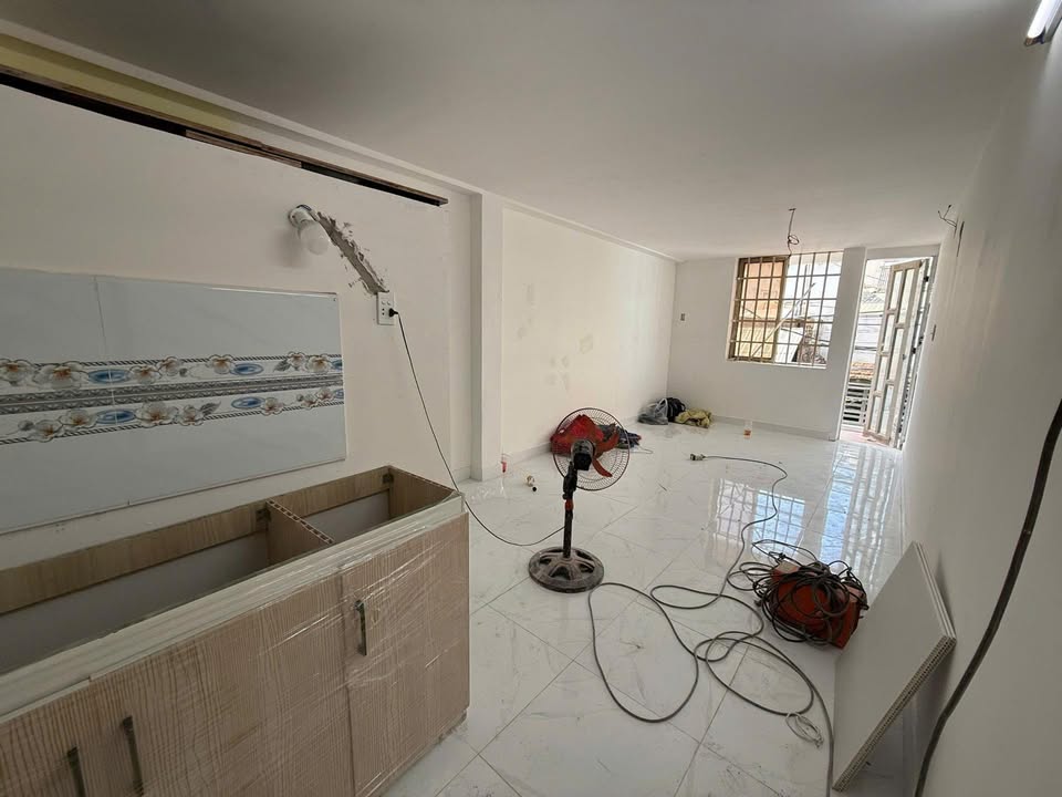 Small House cho thuê tại 583 Tân Kỳ Tân Quý, Quận Tân Phú giá từ 3 triệu - Nhà mới, ở ngay!