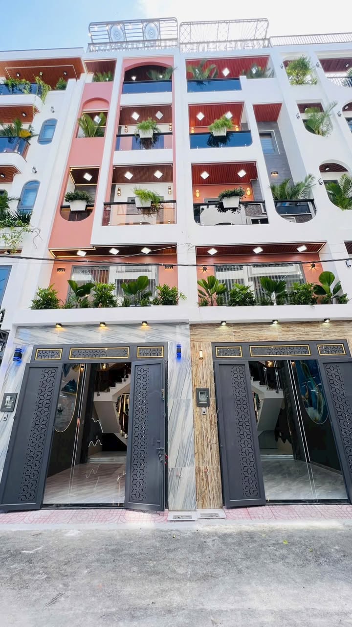 Bán gấp 04 căn nhà phố 5 tầng tại Thạnh Xuân 25, Quận 12 - Thiết kế nội thất sang trọng!