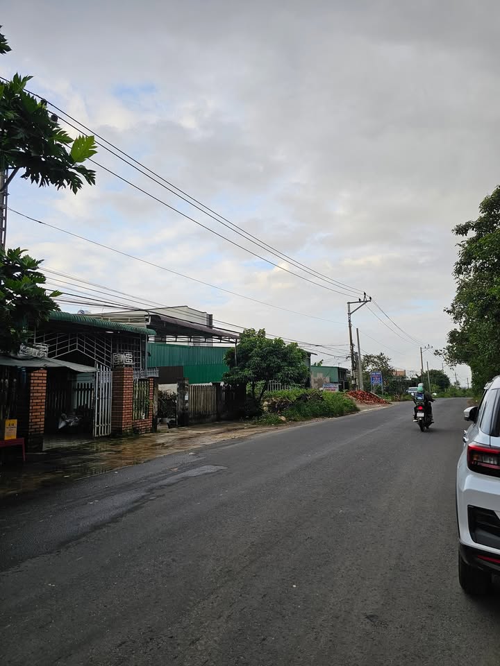 Nhà riêng Ea Kar 140m² giá 1.58 tỷ - Khu kinh doanh sầm uất!