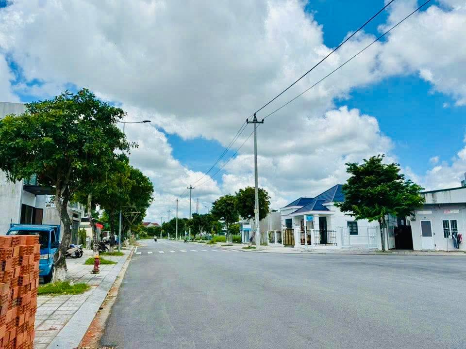 Nhà mặt tiền Nguyễn Tri Phương, Quảng Ngãi 85m² giá 2.65 tỷ - Hướng Đông Bắc lý tưởng!