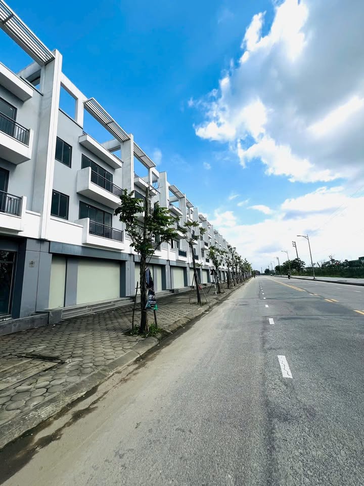 Shophouse TNR Hồng Lĩnh trung tâm thị xã 122m² giá chỉ từ 4.4 tỷ - Cơ hội đầu tư hấp dẫn!