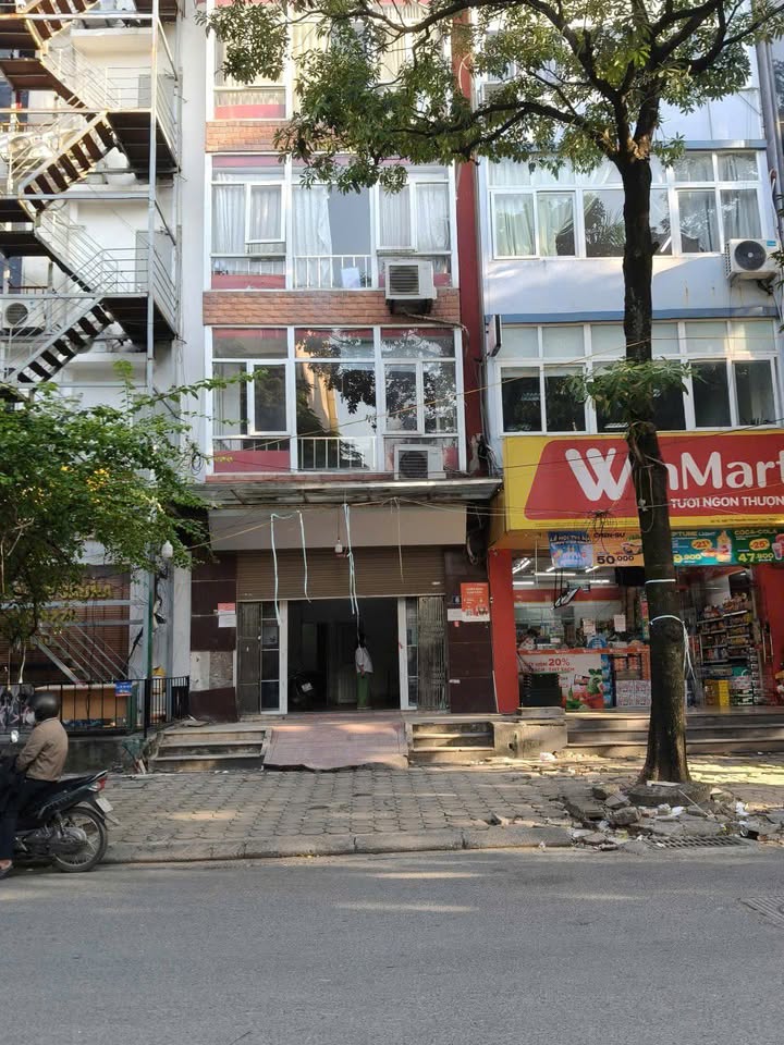 Front house cho thuê tại Ngõ 118 Nguyễn Khánh Toàn 80m² giá 25 triệu - Vị trí kinh doanh đắc địa!