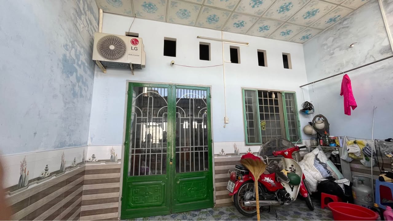 Nhà cấp 4 Phú Lợi, Thủ Dầu Một 63m² giá 1.48 tỷ - Sổ hồng riêng, an ninh tốt!