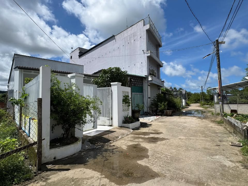 Đất nền 135m² tại Bến Tràm - Giá chỉ 900 triệu, cơ hội đầu tư tuyệt vời!