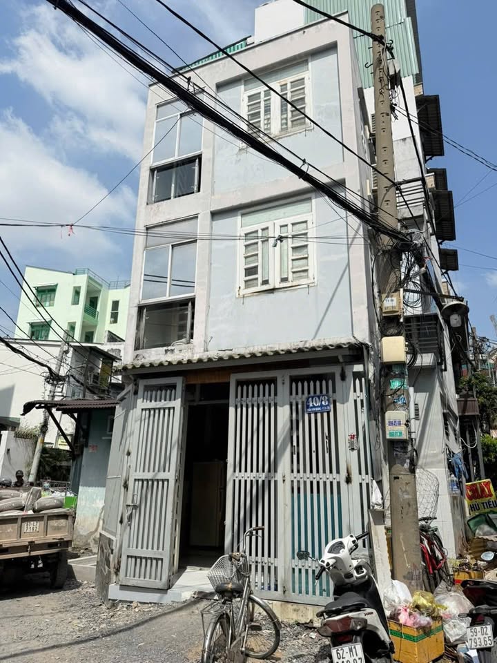 Nhà 3 tầng Trần Văn Quang, Tân Bình 36m² giá 4.8 tỷ - Kinh doanh sầm uất!