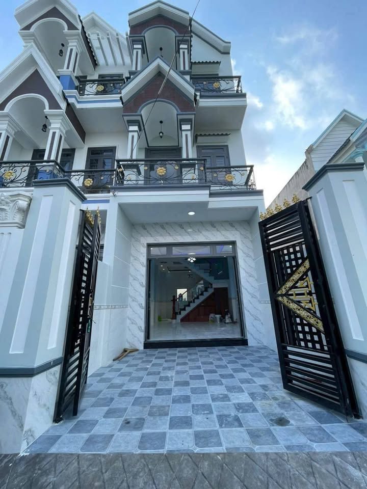 Nhà riêng Tân Kim, Cần Giuộc 81m² giá 2.55 tỷ - Sổ hồng chính chủ, ô tô vào tận nhà!