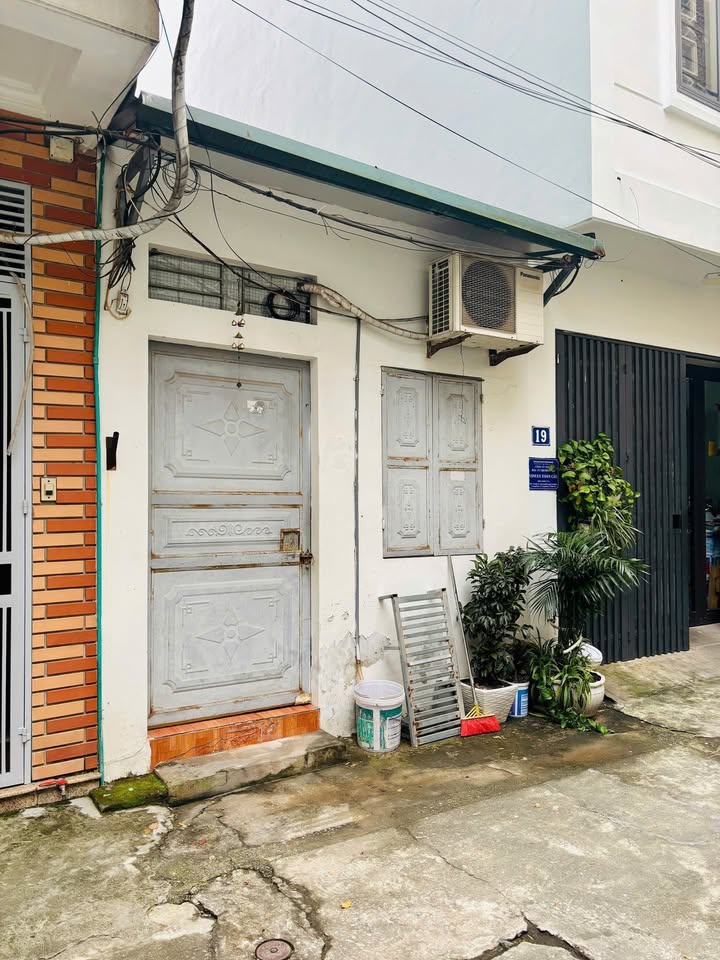 Nhà cho thuê phố Tư Đình, Long Biên 36m² giá 4 triệu - Nhận nhà ngay!