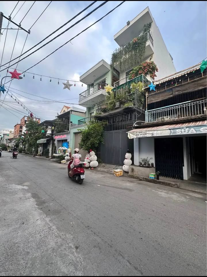 Nhà mặt tiền 100A An Hội, Gò Vấp 86.7m² giá 9 tỷ - Chính chủ bán gấp!