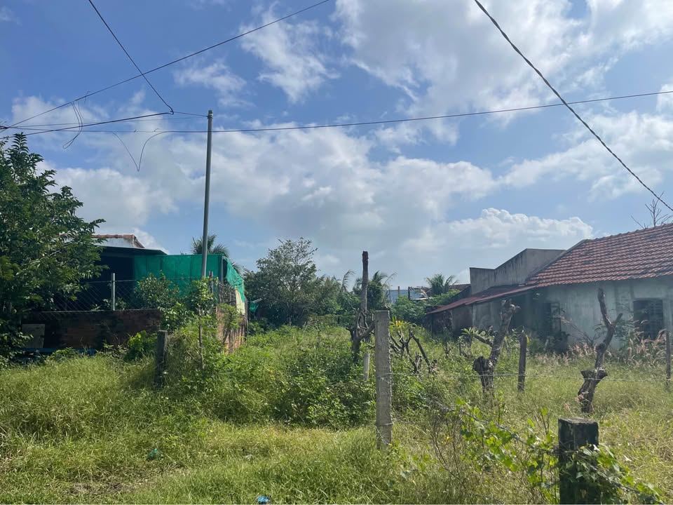 Đất thổ cư Vạn Thắng, Vạn Ninh 169m² giá 680 triệu - Cơ hội đầu tư sinh lời!