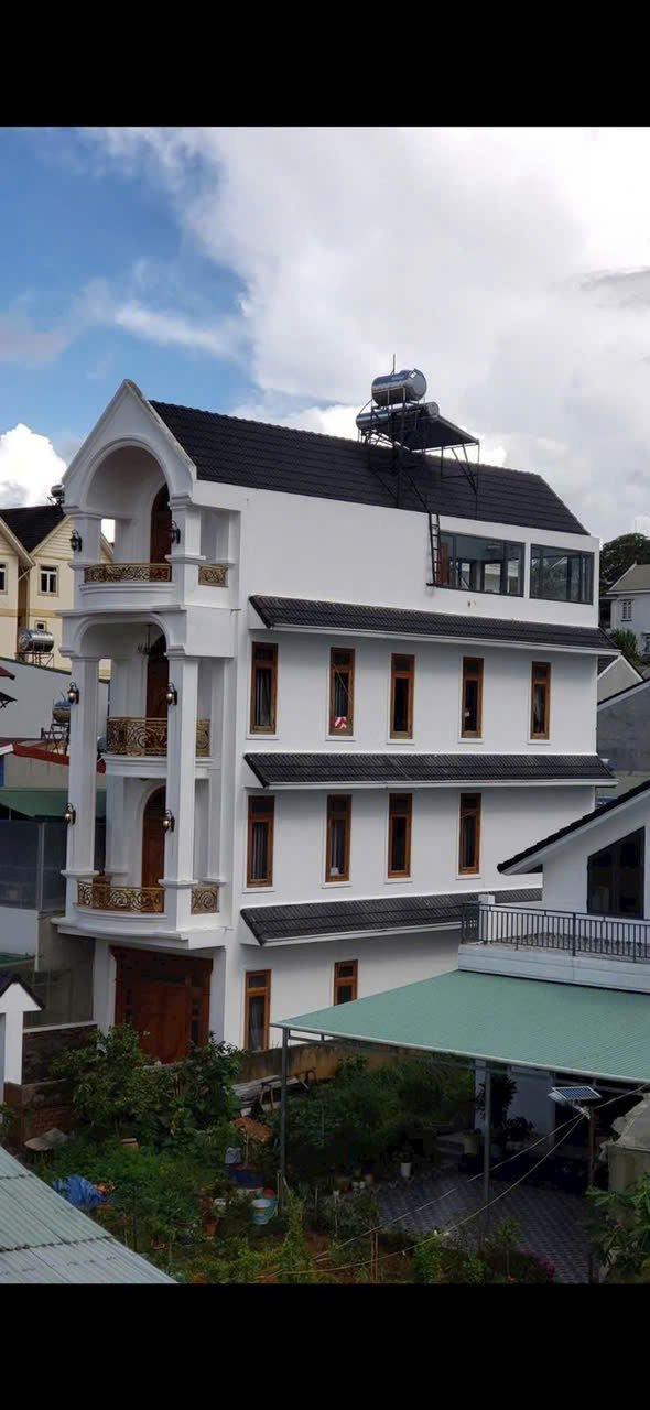 Nhà mới bán gấp đường Lữ Gia, Đà Lạt 115m² - Thiết kế sang trọng, giá tốt!