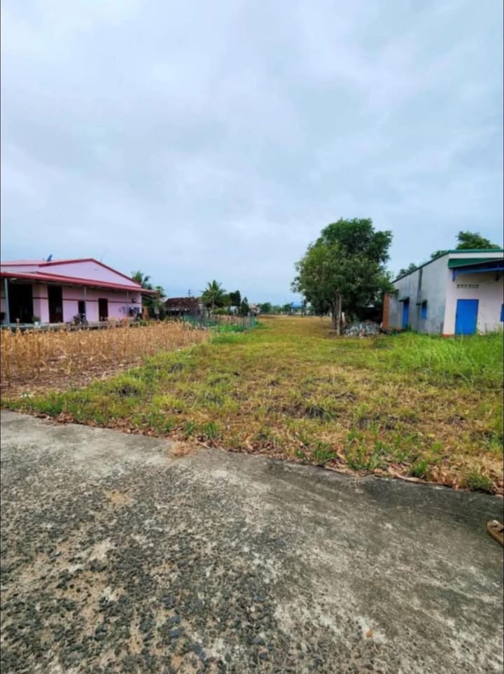 Đất thổ cư 400m² Hòa Sơn, Krông Bông giá 420 triệu - Cơ hội đầu tư hấp dẫn!