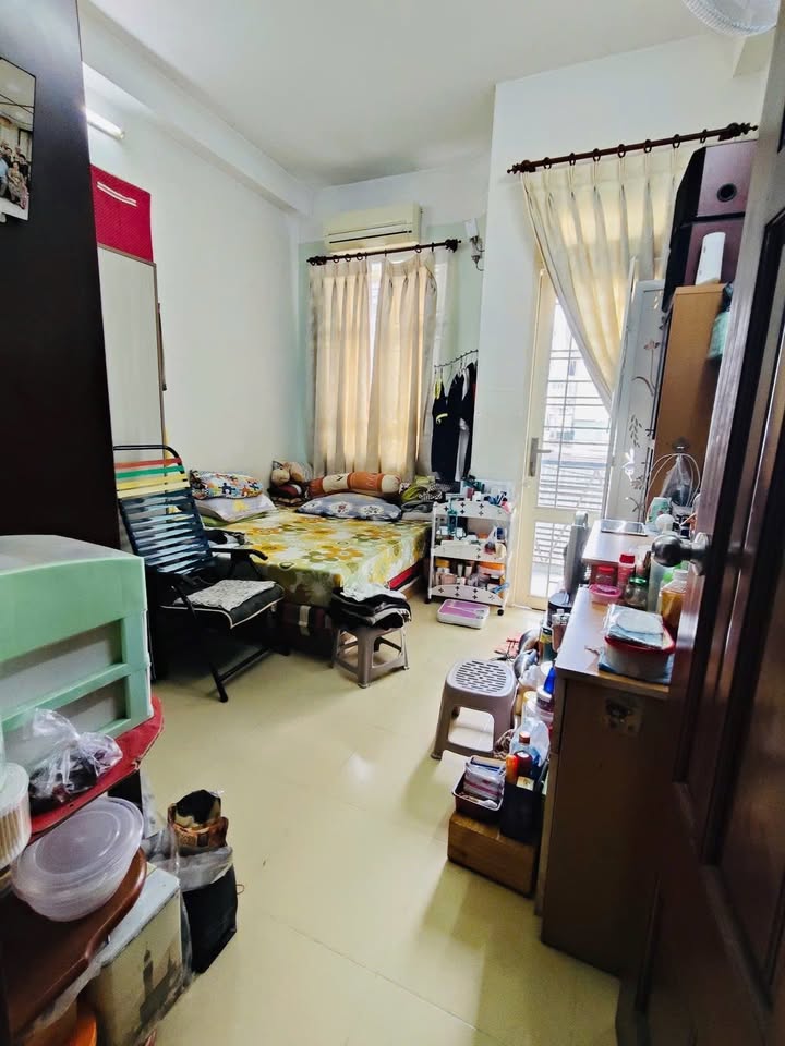 Nhà phố hẻm 100 Trần Hưng Đạo, Quận 1 - 44.5m² giá 15 tỷ - Tiềm năng kinh doanh cao!