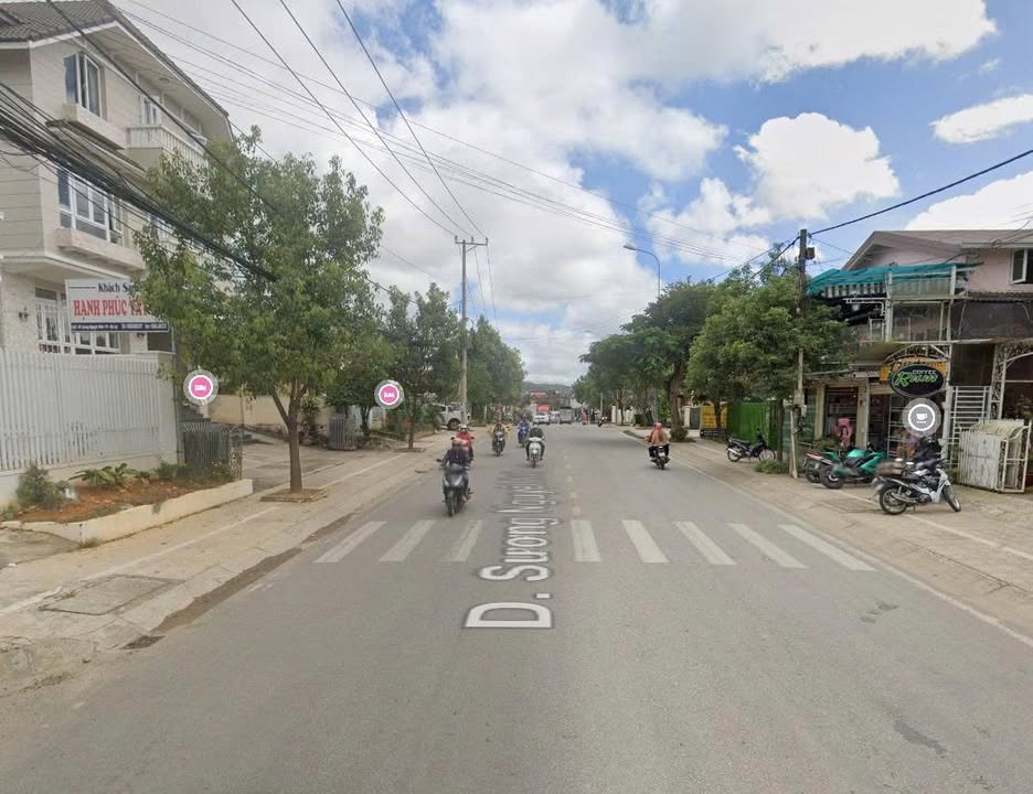 Cho thuê villa 14 phòng ngủ mặt tiền Sương Nguyệt Ánh Đà Lạt 810m² - Đầu tư sinh lời hấp dẫn!