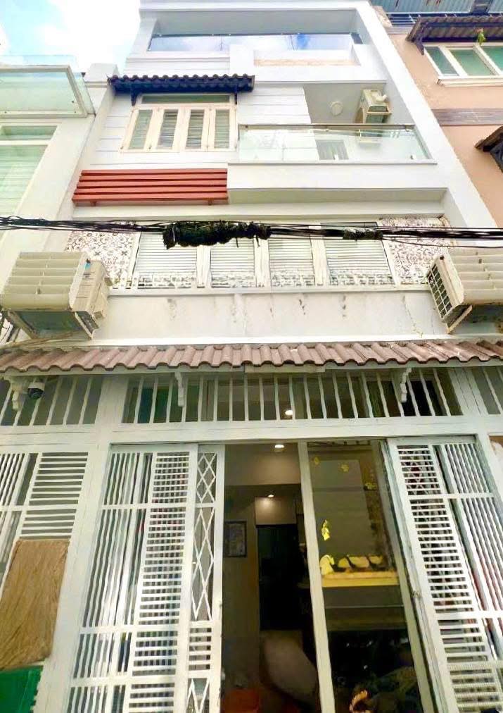 Nhà đẹp 4 tầng đường Nguyễn Văn Đậu - Lê Quang Định, 37m² giá 7.7 tỷ - An ninh yên tĩnh!
