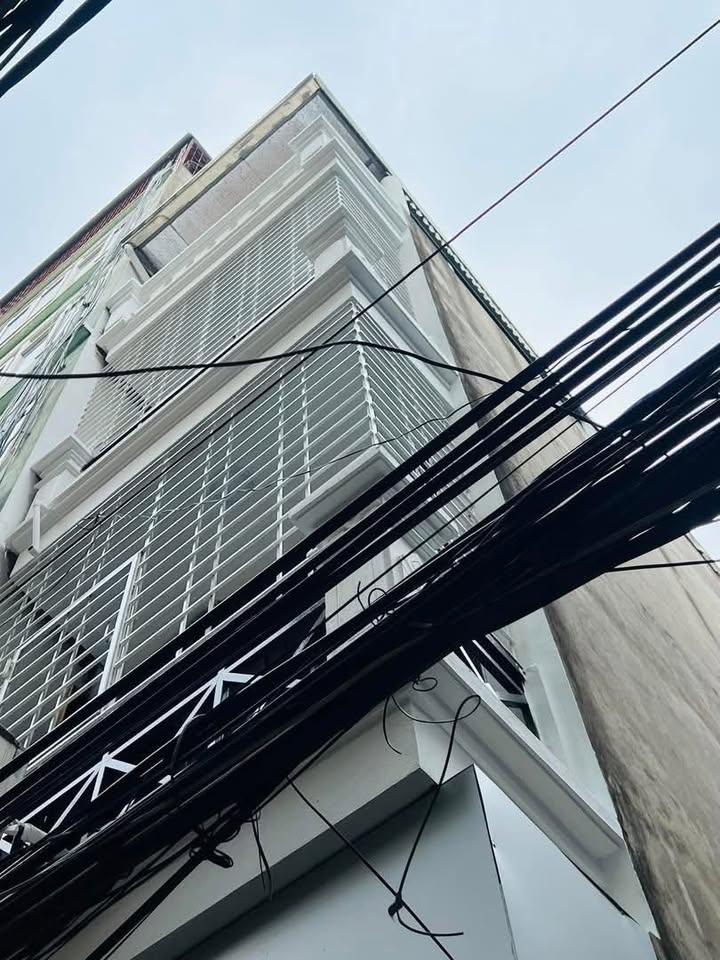 Nhà phố Hoàng Hoa Thám, Ba Đình 40m² giá 11.2 tỷ - Kinh doanh đỉnh cao!