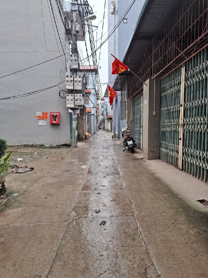 Đất Phú Lương Hà Đông 40m² giá chỉ 4 tỷ - Gần trung tâm tiện ích!