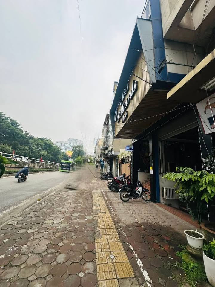 Đất mặt phố Hoàng Hoa Thám, Ba Đình 210m² giá 65 tỷ - Kinh doanh đỉnh cao!