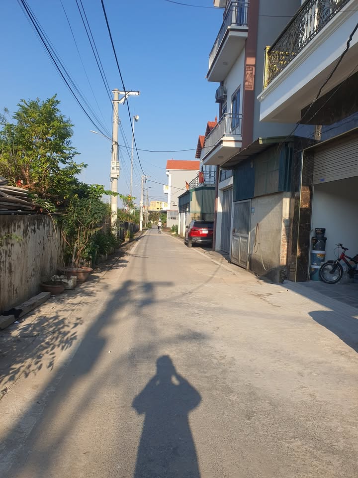 Nhà đẹp 5 tầng tại Sơn Đồng, Hoài Đức, 41m² giá 5 tỷ - Ô tô tránh nhau thoải mái!