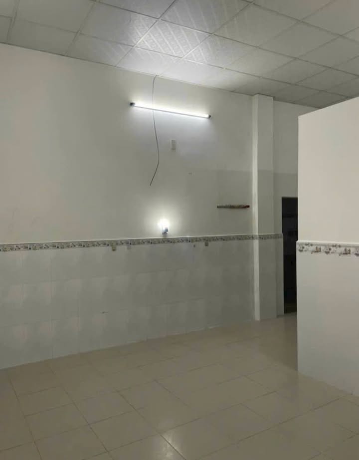 Nhà cho thuê đường Nguyễn Khuyến, Nha Trang 50m² giá 2.8 triệu - Nhà sạch sẽ, tiện nghi đầy đủ!