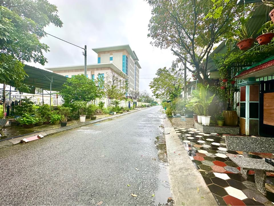 Đất nền đường Đặng Thùy Trâm, Tam Kỳ 150m² giá chỉ 2.2 tỷ - Vị trí đắc địa, tiện ích đầy đủ!