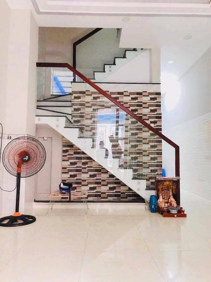 Nhà cho thuê hẻm Trần Thánh Tông, Tân Bình 40m² giá chỉ 8 triệu - Đầy đủ tiện nghi